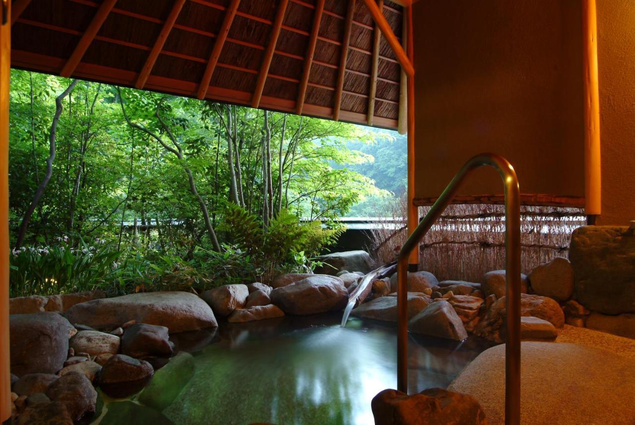 Kinosaki Onsen Nishimuraya Hotel Shogetsutei Toyooka  Extérieur photo