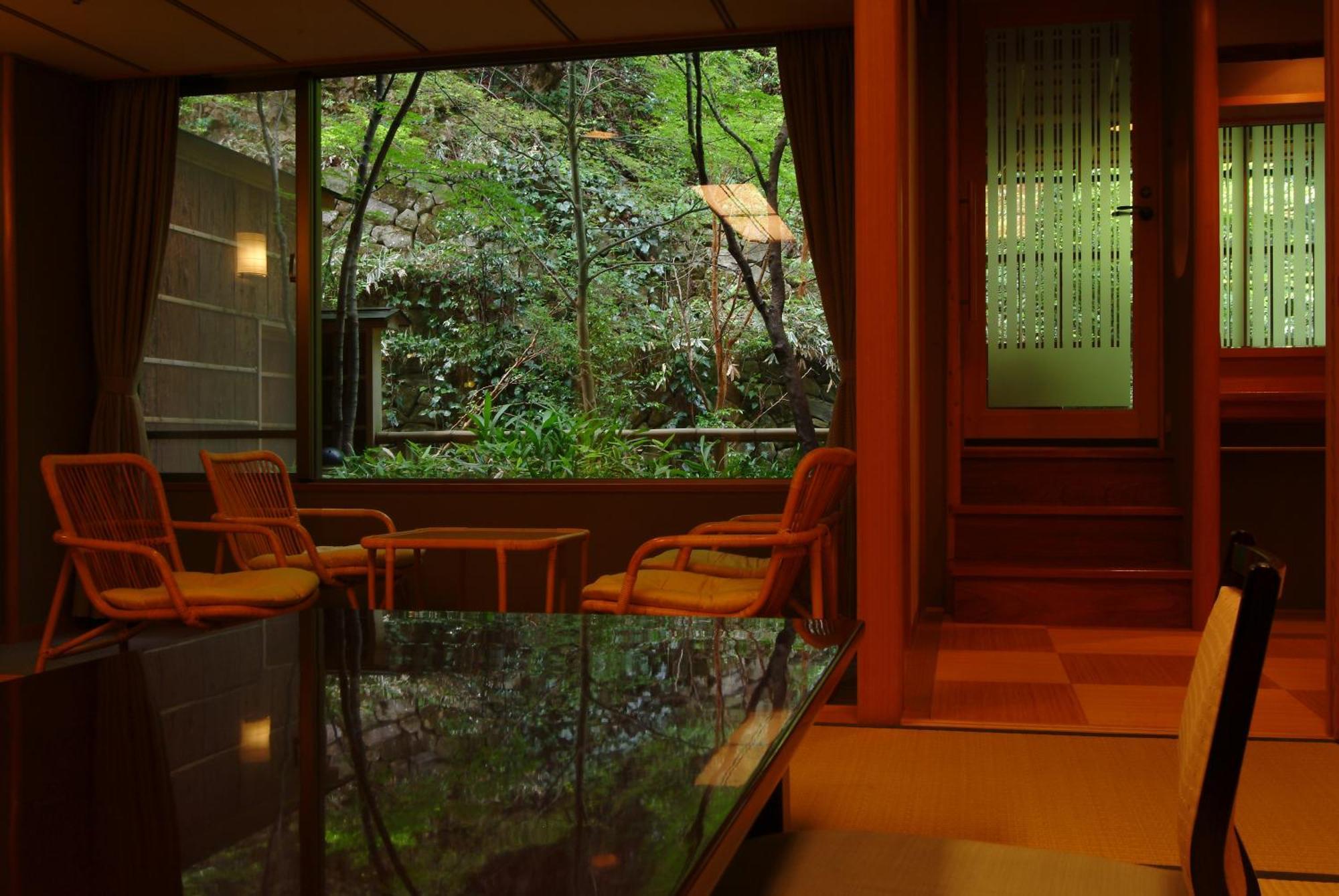 Kinosaki Onsen Nishimuraya Hotel Shogetsutei Toyooka  Extérieur photo